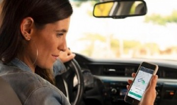 "Uber Ellas": La plataforma innova con una opción contra la violencia de género