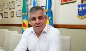 Britos denunció "operaciones y mentiras" de medios locales y apuntó contra la pauta en Chivilcoy