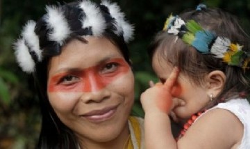 Nemo: la mujer indígena que ganó un premio ambiental defendiendo la selva amazónica ecuatoriana