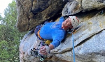 Murió el influencer Balin Miller durante una transmisión en vivo al caer de El Capitan