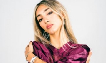 Sofía Mora despide el año en el Konex con la presentación de su EP El Mundo Real