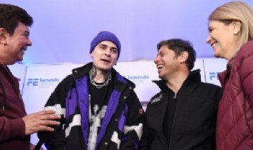Experiencia MTZ: Fernando Espinoza y Axel Kicillof celebraron el 420° aniversario de La Matanza