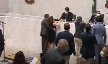 Escándalo en Brasil: legisladora denunció por acoso sexual a un compañero que la manoseó en plena sesión