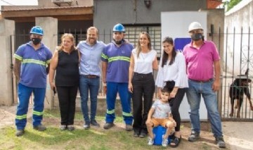 Malena Galmarini y Gastón Granados habilitaron una red cloacal en Ezeiza para 8000 personas