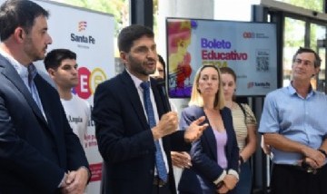 Boleto Educativo en Santa Fe: el gobernador presentó la nueva edición y quedó abierta la inscripción