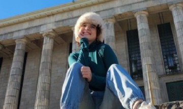 Milena, de 19 años, necesita ayuda para seguir su tratamiento en Buenos Aires