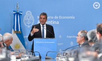 Anuncian alivio fiscal para más de 500.000 MiPyMEs y financiamiento para la economía del conocimiento
