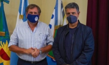 Jorge Macri visitó dos municipios del interior
