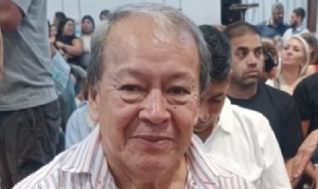 Toty Flores explicó por qué se sumó al gabinete de Espinoza y advirtió que la crisis "es peor que en 2001"