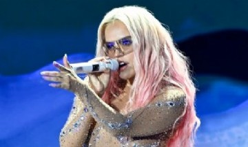 Furor por Karol G: la colombiana se presentará pronto en Argentina y agotó la preventa