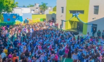 Mirá el antes y el después de la renovación de la Escuela Primaria N°17 y Secundaria N°24