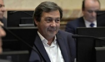 Internaron de urgencia al senador Rubén Uñac tras sufrir un ACV hemorrágico