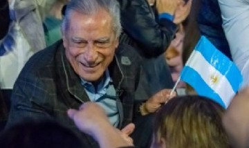 Siempre se vuelve: Ex intendentes volvieron a ganar en varios municipios bonaerenses