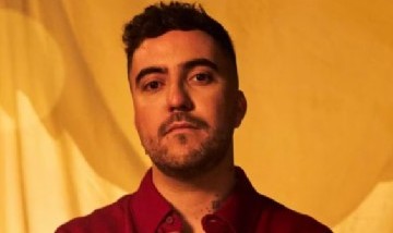 Beret emociona a sus fans con "Lo bello y lo roto", su esperado tercer álbum de estudio