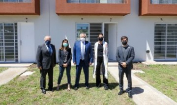 Alberto Fernández entregó viviendas del Procrear y anunció la reactivación de obras en La Rioja y Formosa