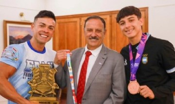 Ricardo Quintela destacó a Pablo Martín y Vladimir Milazo, referentes del deporte en La Rioja