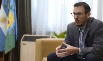 El presidente del Banco Provincia destrozó por las redes al ex ministro de economía Lacunza