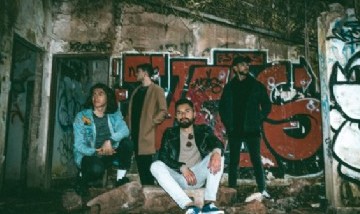 Invers lanza "Grito tu recuerdo", una canción de amor y reflexión