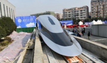 China presentó el nuevo prototipo de tren maglev: flota y será el más veloz del mundo