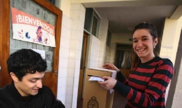 Casi 1 millón de jóvenes votan por primera vez en las próximas elecciones