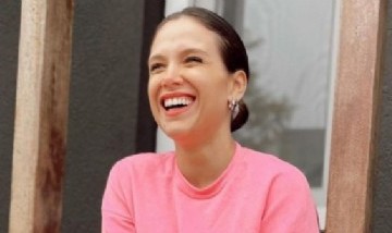 El video de Barbie Vélez con su enorme panza de embarazada a horas del nacimiento de su hijo