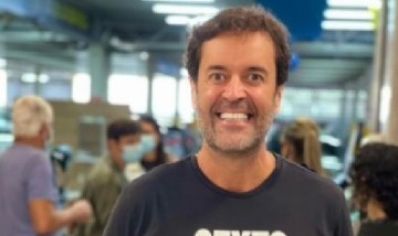 ¿Trabajo perfecto? Un influencer brasileño hizo fortunas por tomar cerveza
