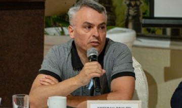 El diputado rosarino Esteban Paulón denunció a un influencer libertario que lo acusó de "pedófilo"