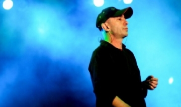 El Indio Solari estrena tema nuevo en medio de la cuarentena