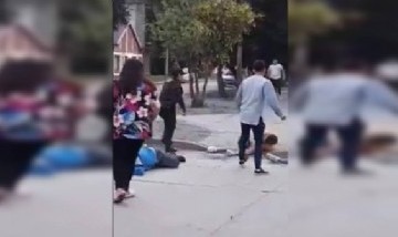 Violenta pelea en El Bolsón: al menos 10 jóvenes se pelearon en la calle y hay tres heridos