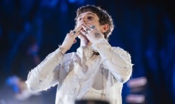 La noche soñada de Dillom en Vélez: invitados de lujo, épica teatral y un cierre al estilo Sinatra