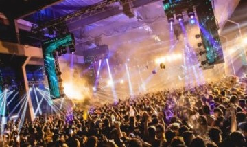 Un joven de 27 años murió en una fiesta electrónica en la costanera porteña