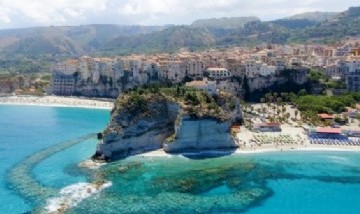 En Italia ofrecerán miles de dólares a jóvenes que quieran irse a vivir a un pueblo con pocos habitantes