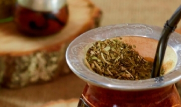 La crisis le pega a la yerba mate y anuncia un aumento