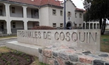 Córdoba: detienen a dos jóvenes y un menor por una violación grupal en Cosquín