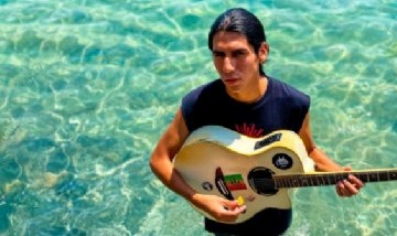 Hitalot presenta "Un pokito de amor", una canción para los corazones rotos