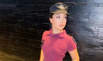 Exoneraron a una policía de la Ciudad por publicar videos eróticos con el uniforme