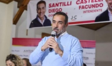 Facundo Castelli, el intendente bonaerense de la UCR que se suma a la ola anti-Milei