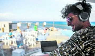 El DJ Santiago Barros es oriundo de Villaguay y está en México cumpliendo un sueño