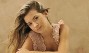 Ella es Lola Sartorio, la hija del líder de La Beriso y una instagramer en ascenso