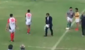 Insólito: Lacalle Pou le pegó un pelotazo al jefe de Policía en un partido de rugby