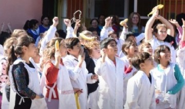 Fruteá tu Escuela, el concurso para ganar un año de frutas en el colegio avanza en Santa Fe