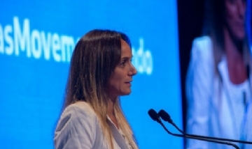 Malena Galmarini impulsa un nuevo desafío de gestión interna en AySA