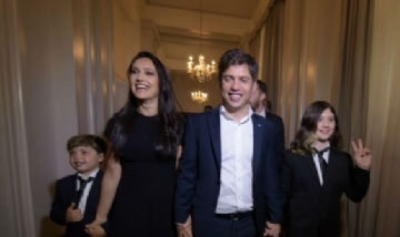 El look "Rockstar" de los hijos de Axel Kicillof