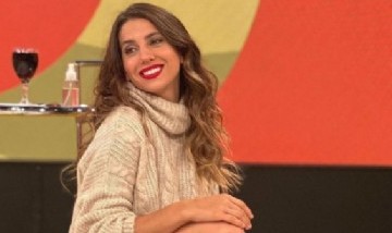 Cinthia Fernández sorprendió a todos con una foto retro de su fiesta de 15 años
