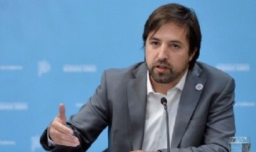 Nicolás Kreplak pidió cambiar el barbijo de tela por los de mayor calidad de cara al comienzo de clases