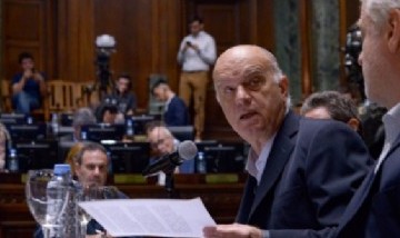 "Papelón... qué desastre": El blooper de Nestor Grindetti en su discurso en la Legislatura Porteña