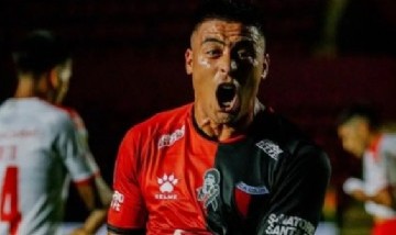Brian Fernández rompió el silencio y habló sobre su adicción: "Detrás del futbolista hay una persona"
