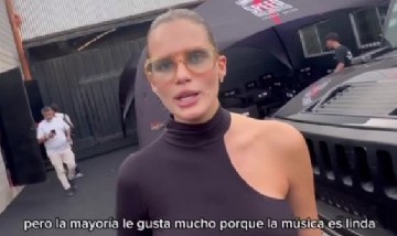 Músicalizar el fútbol: la nieta de "Pistola" Gámez es la DJ en la cancha de Deportivo Riestra