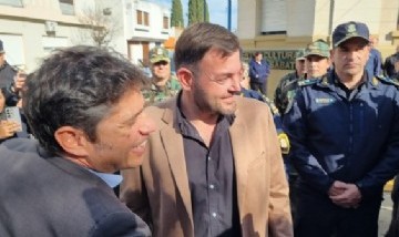 Bouvier recibió la visita del Gobernador Kicillof en el marco del programa "Mi escritura, mi casa"