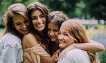 Por qué se celebra el Día del Amigo hoy, 20 de julio y cuál es el origen del festejo